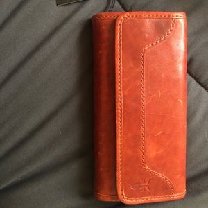 FRYE wallet